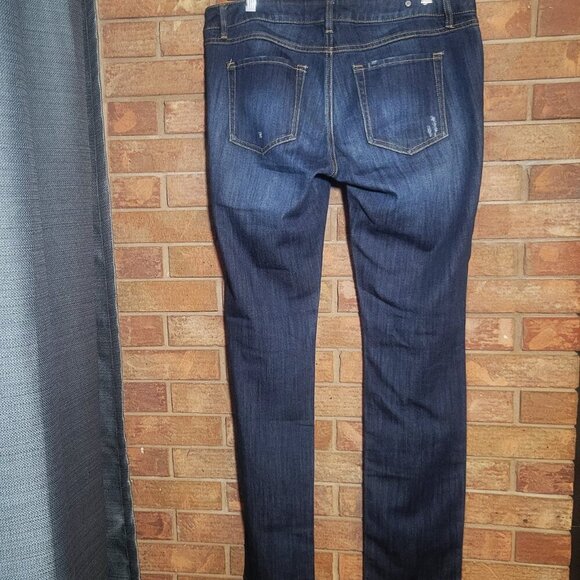 Like New! CAbi Slim Boyfriend Distressed Blue Jean - Size 8 - Picture 3 of 13